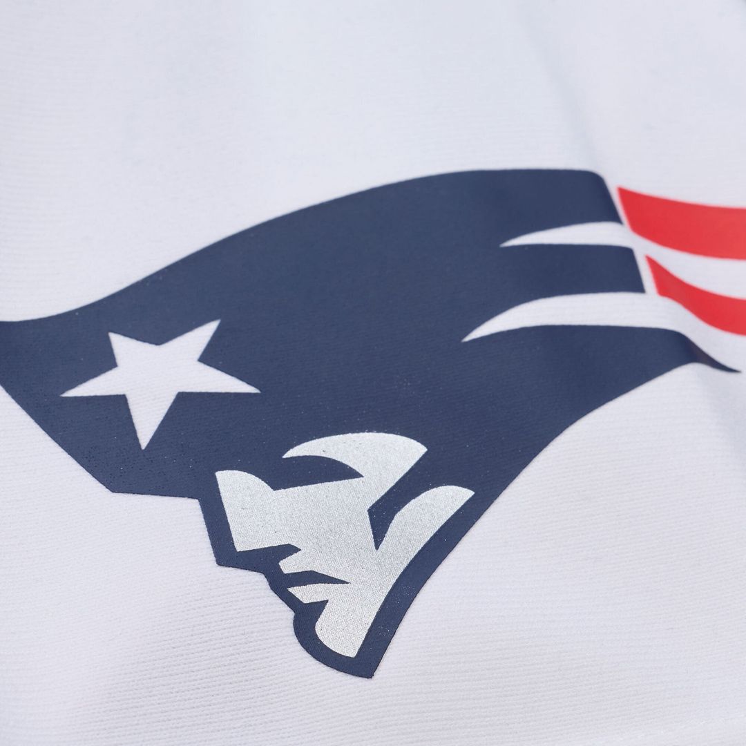 Tom Brady New England Patriots White 2000 Legacy Replica Jersey