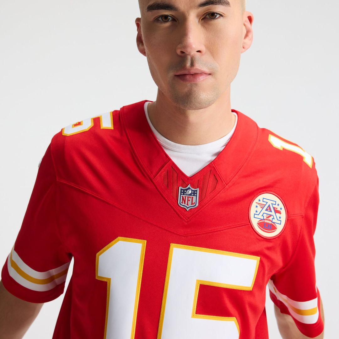Patrick Mahomes Kansas City Chiefs White Vapor F.U.S.E. Stitched Limited Jersey