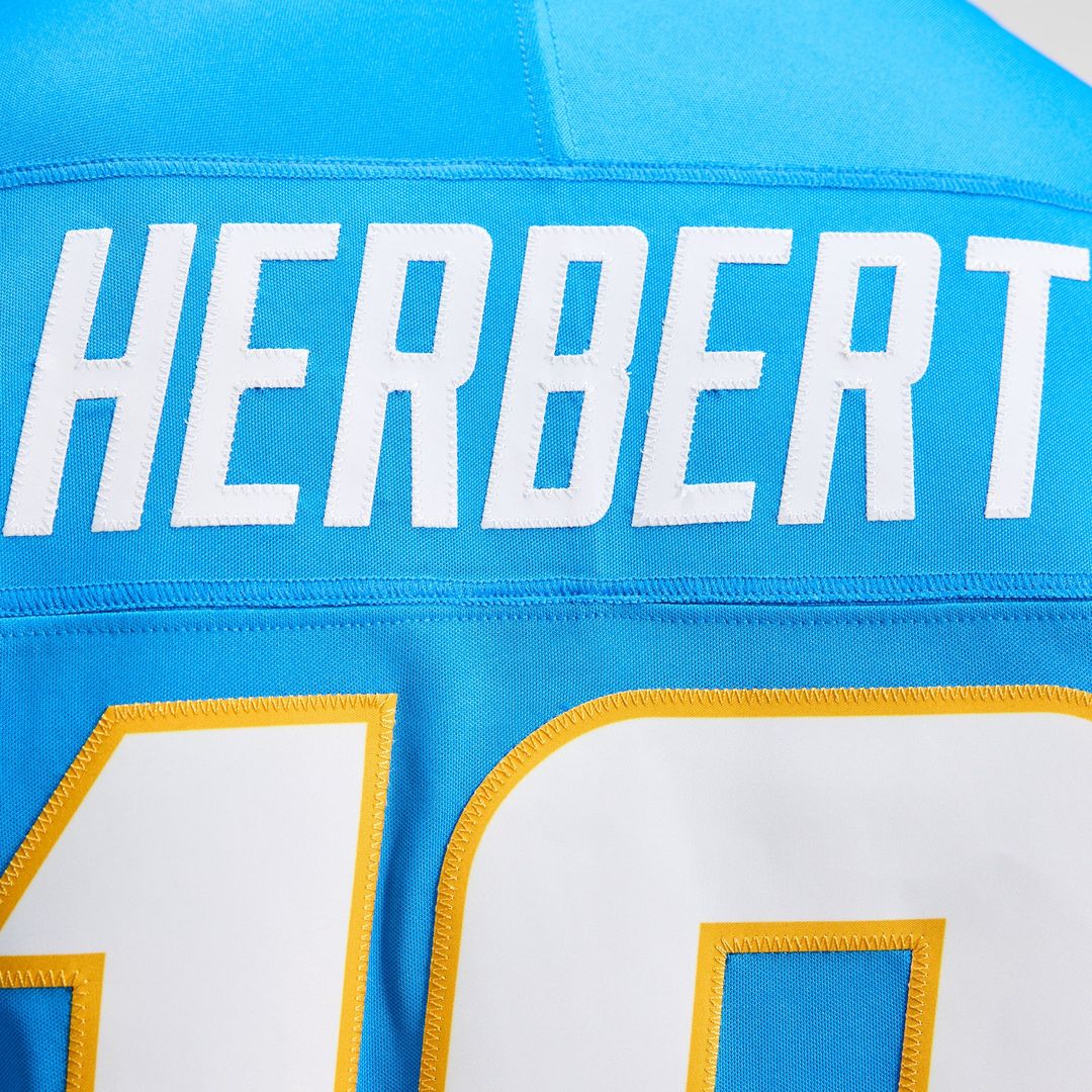 Justin Herbert Los Angeles Chargers Powder Blue Team Vapor F.U.S.E. Stitched Limited Jersey