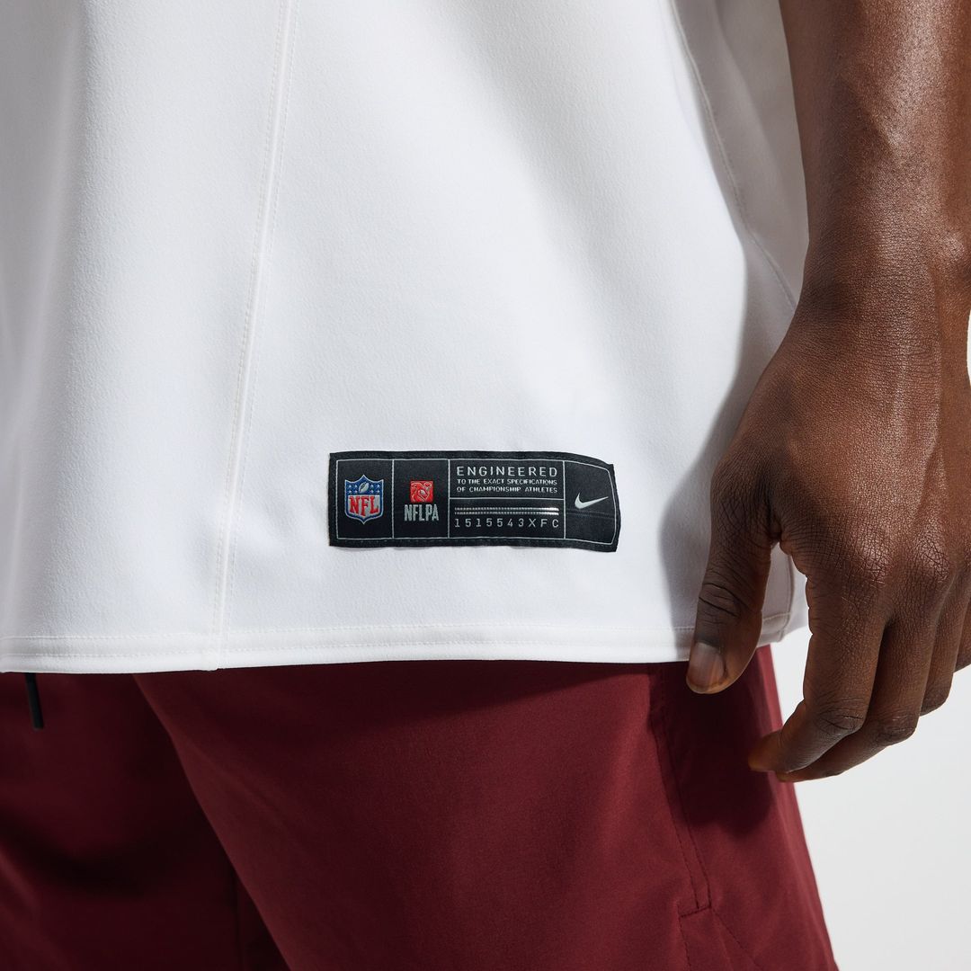 Washington Commanders Jayden Daniels White Alternate 2 Super Bowl Era Vapor F.U.S.E. Elite Jersey
