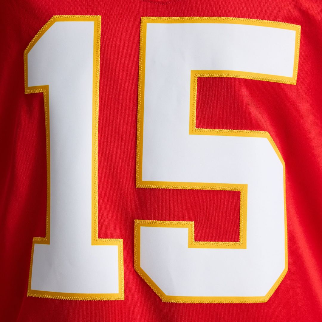 Patrick Mahomes Kansas City Chiefs White Vapor F.U.S.E. Stitched Limited Jersey